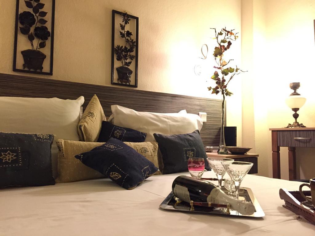 Litsa Haus Estate Residences & Suites - Adults Only & Kids 8 Plus- Asprovalta Rum bild
